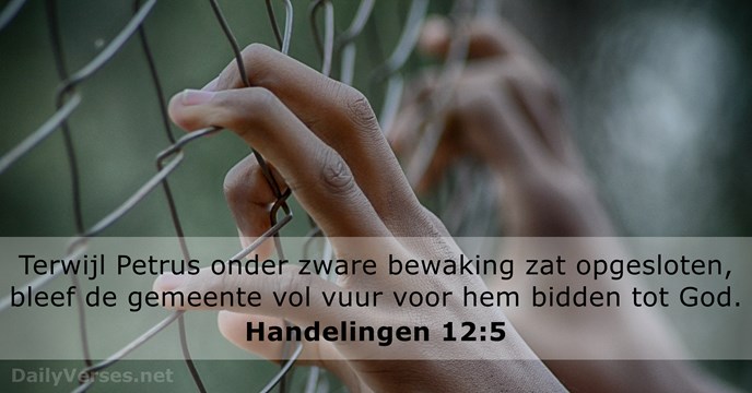 handelingen 12:5